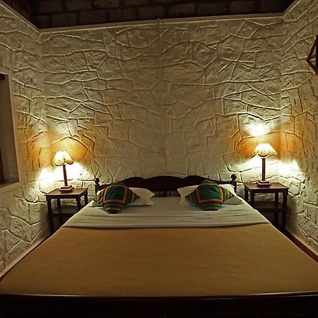 Annapara Home Stay Wayanad Eksteriør billede